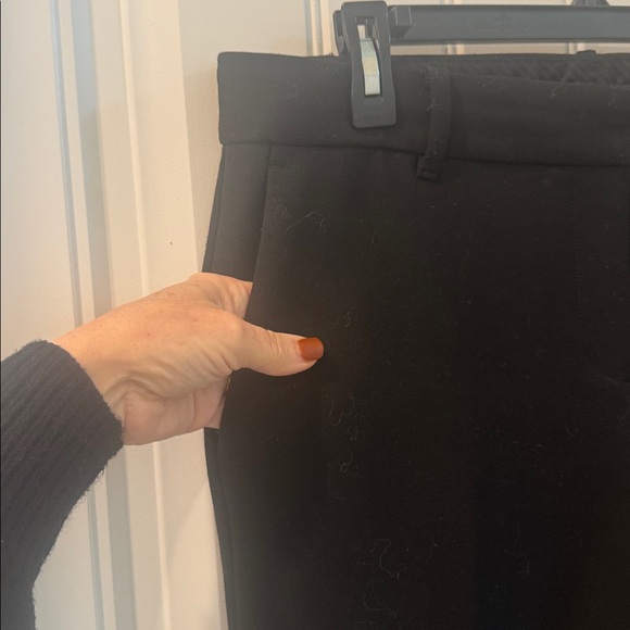 ANN TAYLOR Black Straight Ruffle Hem Pants Size 10 EUC $109 KL - Picture 5 of 15